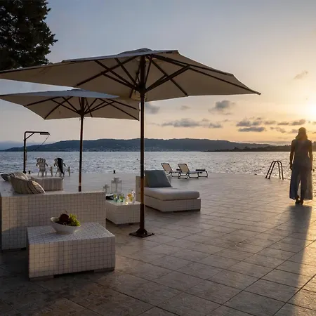 Villa 9br Luxury Living - What'app - 0049-1521-4658-810 - For Reservations! Karafotaíika